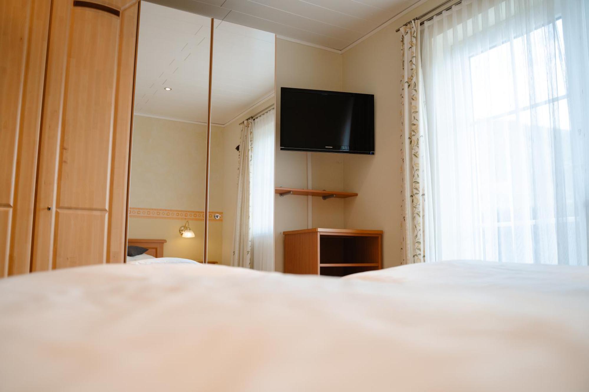 Ertlschweigerhaus Pension - Appartements - Zimmer Donnersbach Zewnętrze zdjęcie