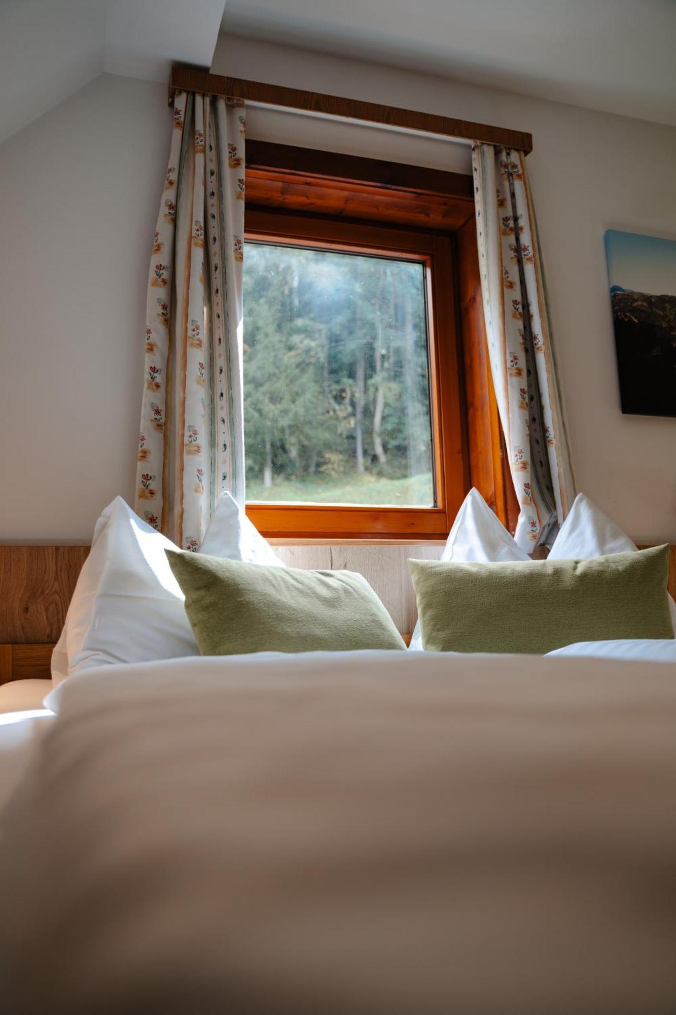 Ertlschweigerhaus Pension - Appartements - Zimmer Donnersbach Zewnętrze zdjęcie
