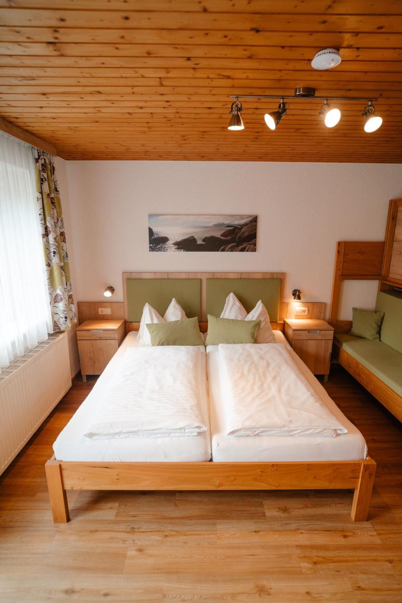 Ertlschweigerhaus Pension - Appartements - Zimmer Donnersbach Zewnętrze zdjęcie