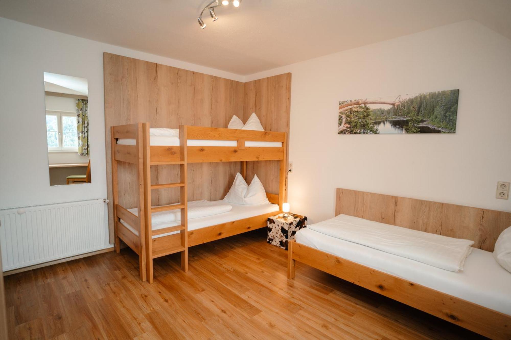 Ertlschweigerhaus Pension - Appartements - Zimmer Donnersbach Zewnętrze zdjęcie
